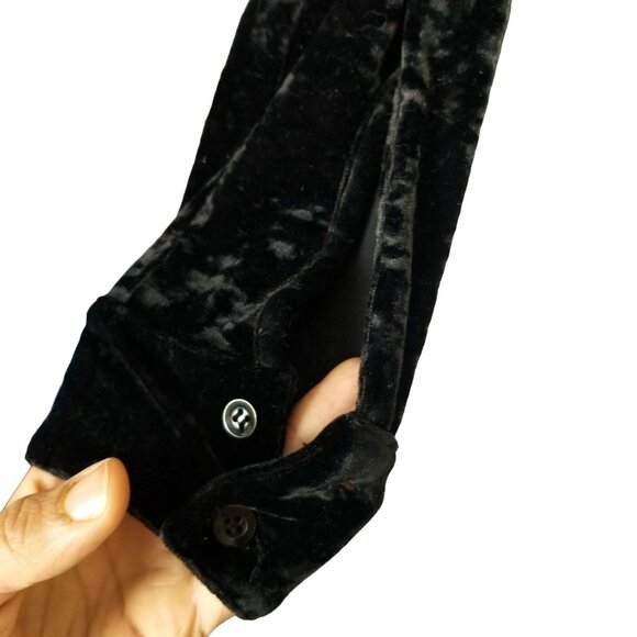Vintage Guess Black velvet button up sweatshirt jacket size medium - Picture 5 of 10